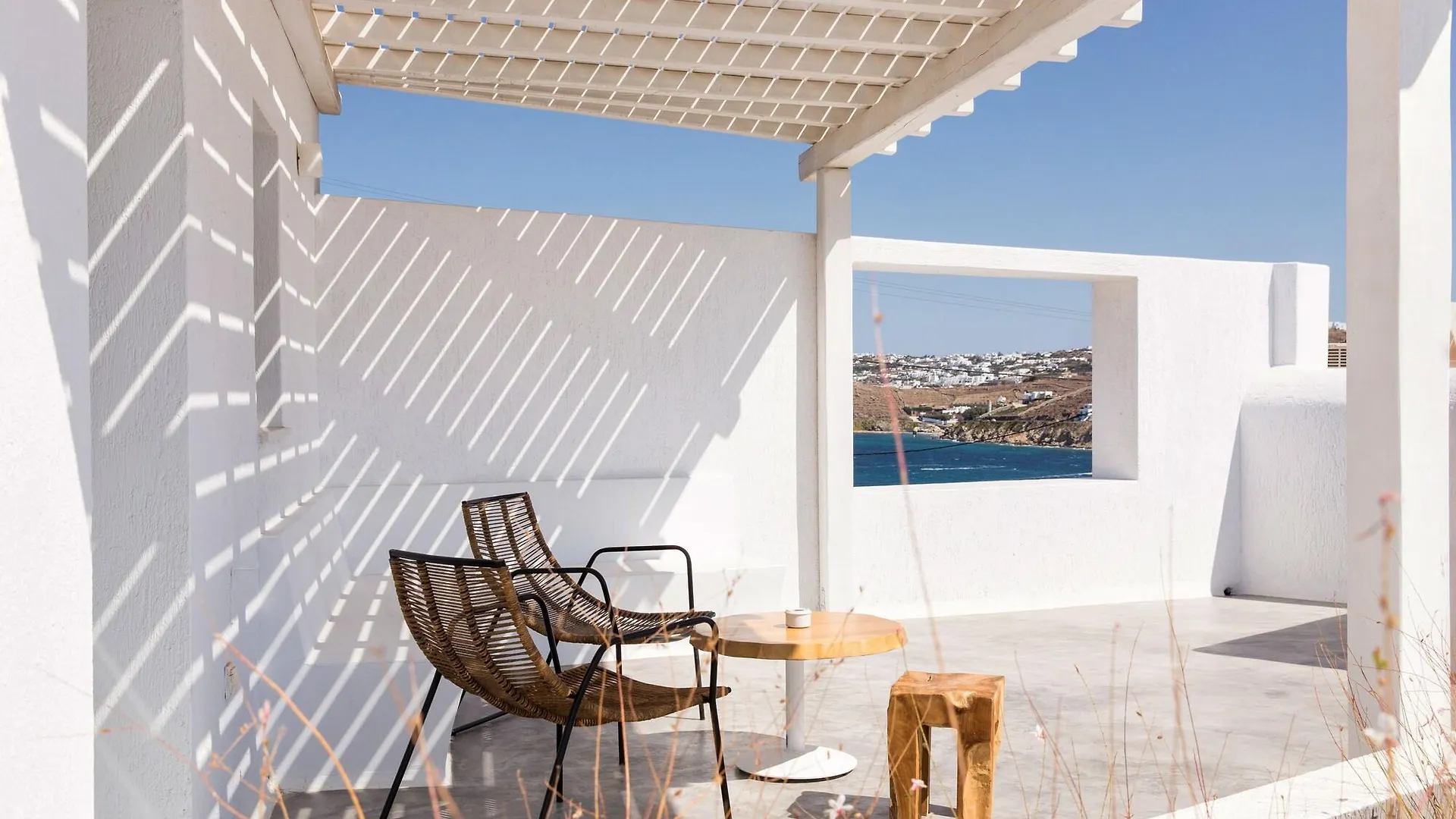 Osom Resort Ornos  3*, Ornos (Mykonos) Griekenland